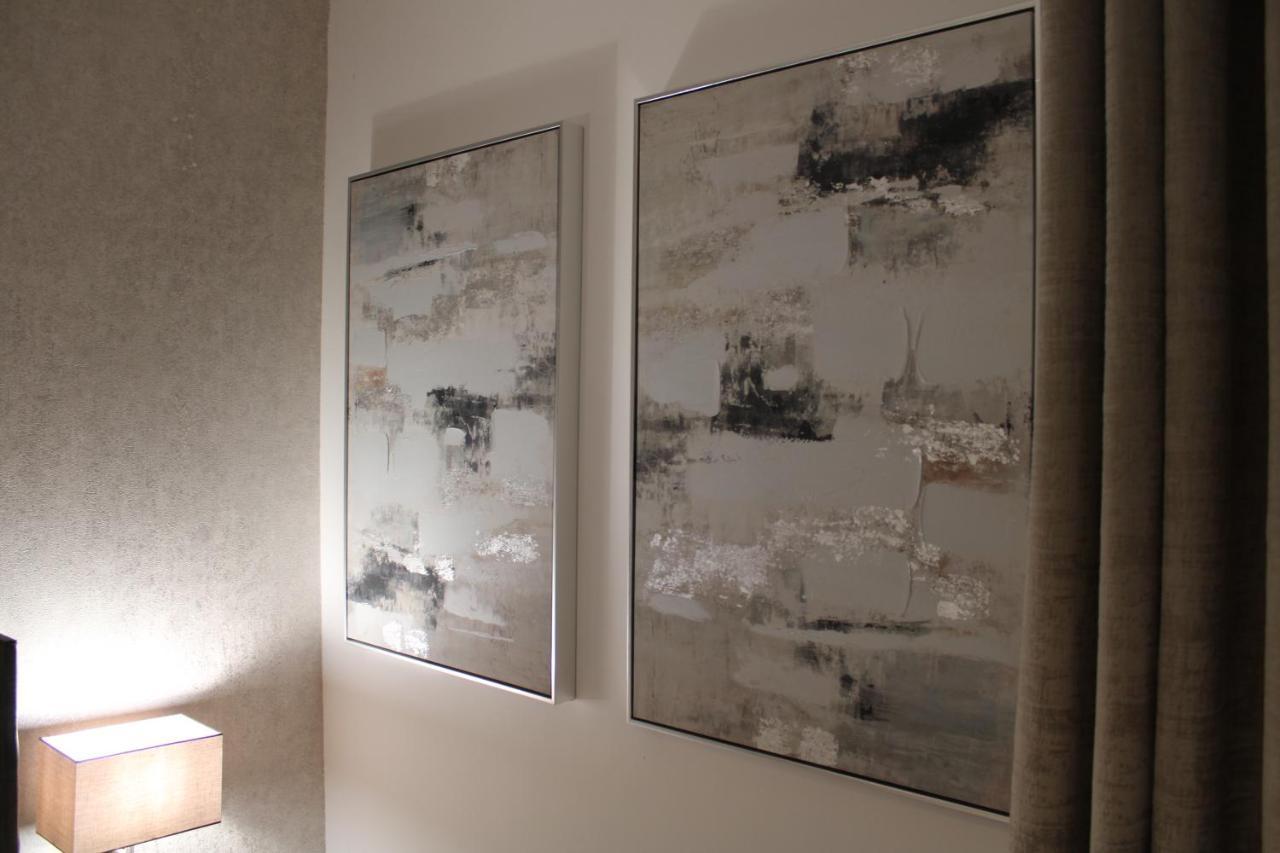 Haven - Spacious Luxury Home Perfect For Families, Couples And Contractors! 5Mins To Xscape And Junction 32! カッスルフォード エクステリア 写真